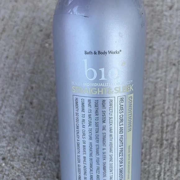 Bath & Body Works Bio Straight and Sleek Condition NEW Discontinued HTF - Picture 2 of 4